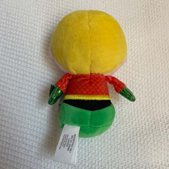 Hallmark itty bitty Aquaman - Picture 2 of 4